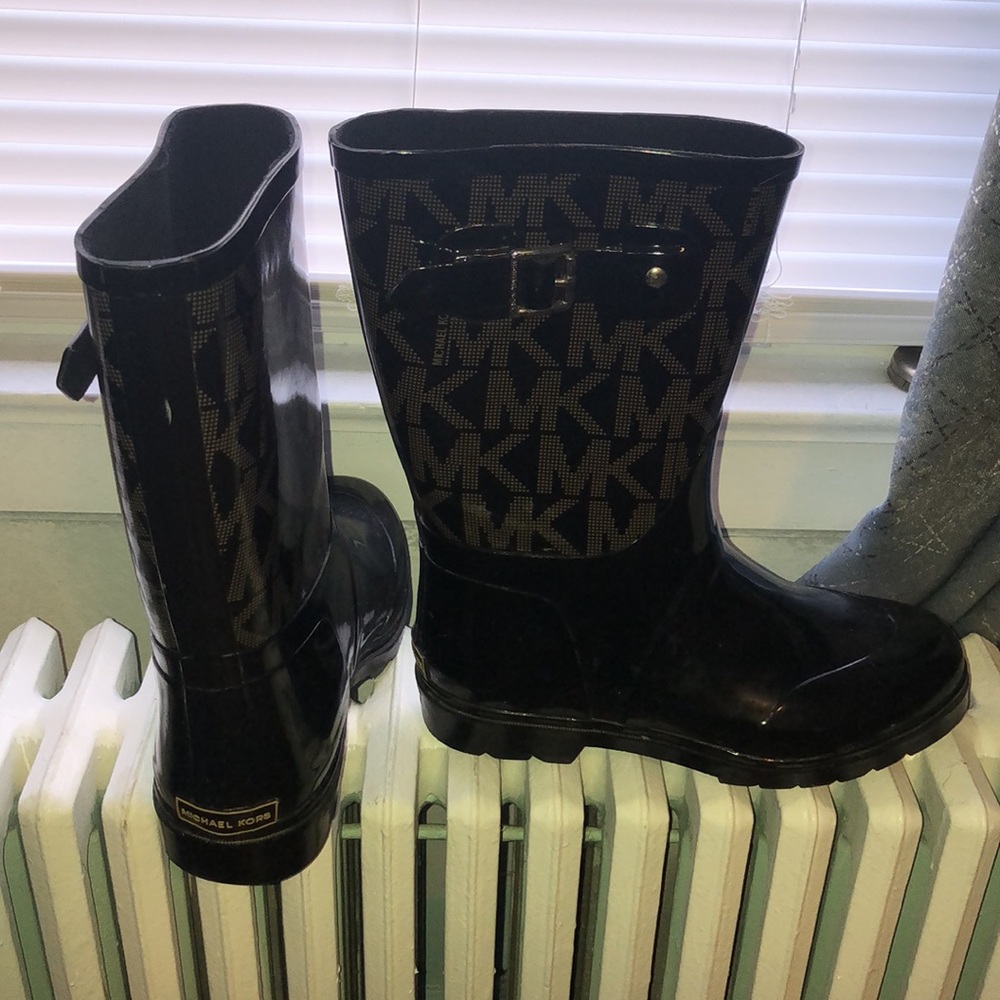 Michael Kors Rain Boots black with Michael kors logo